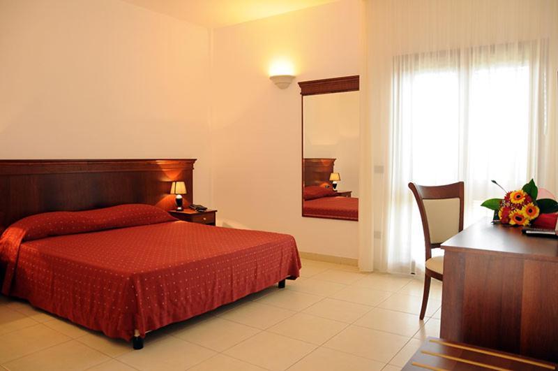 Agri Hotel Conte Salentino Sant Isidoro  Exteriér fotografie